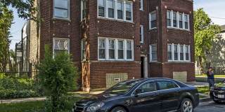 7135 S Blackstone Gallery 17