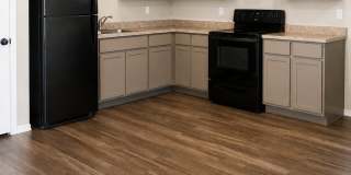FOR LEASE - $1175/MO - 3/2/1 - CLAYTON CARTER Gallery 4