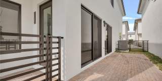 8037 NW 42nd St Gallery 37