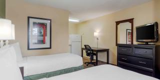 Chattanooga - Airport Gallery 18