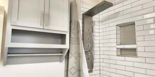 2529 E Admiral Pl - D Gallery 14