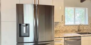 Private Renovated Home in Westside Redding Gallery 12