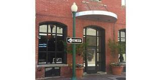 Gorgeous Loft At The Center Of It All Downtown! Gorgeous Loft At The Center Of It All Downtown! Gallery 1