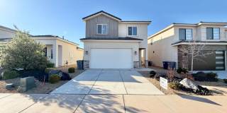 FOUR BEDROOM!!! White Trails Home!!! Gallery 1