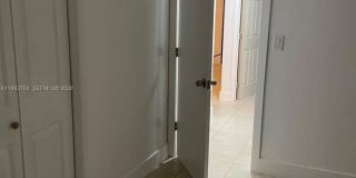 210 NE 40th Ct Gallery 2