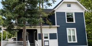 1512 Main Street Gallery 1