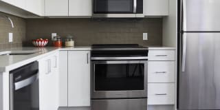 3200 Washington Gallery 24