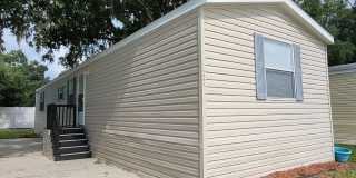 7250 Greenbrier Village Road Gallery 1