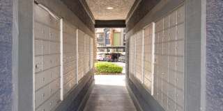 Boulevard @4201 Apartments Gallery 81