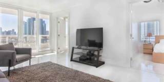 1717 N Bayshore Dr unit A-1652 (A11932669) 1717 N Bayshore Dr unit A-1652 (A11932669) Gallery 4