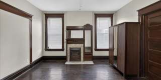 2303-2305 Russell Boulevard Gallery 9