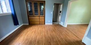 Updated 2 bed/1 bath Duplex for Rent! Gallery 9
