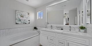 53445 Eisenhower Drive Gallery 26