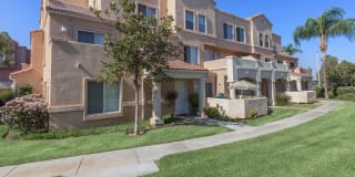 River Ranch Townhomes Gallery 6
