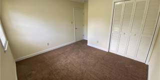 Crabapple Circle 278-57 Gallery 13