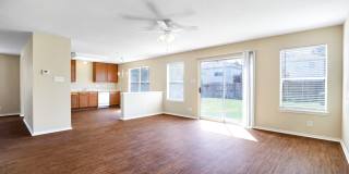 Spacious 4-Bedroom Home with Modern Upgrades and Multiple Living Areas Gallery 9