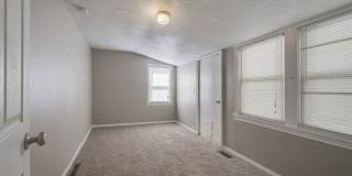 1317 South Pennsylvania Avenue | Springfield, MO 65807 COLLEGE PRE-LEASING – Fresh Interior Remodel – Walk to Campus Gallery 13