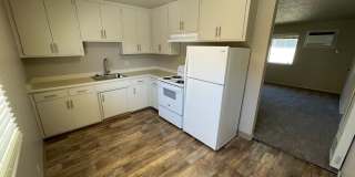 Camellia Manor Apartments Gallery 1