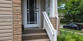 177 N Riverbank Street Gallery 2