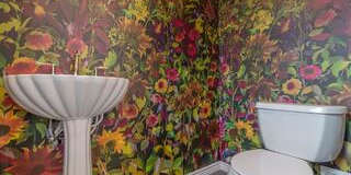 9500 Sawyer Street Gallery 7