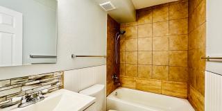 3130 E 4th Street Gallery 39