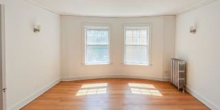 1610 West Sunnyside Gallery 1