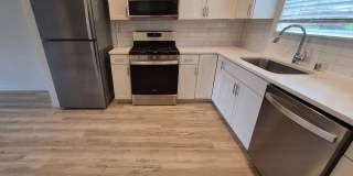 Move in Special! Carefree living in vibrant downtown Puyallup! Gallery 9