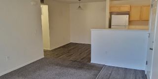 Larkspur Village Apartments Gallery 15