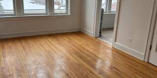 7348 S King Dr Gallery 3