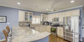 1051 Oceanfront Gallery 18
