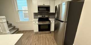 977 Miller Avenue Gallery 8