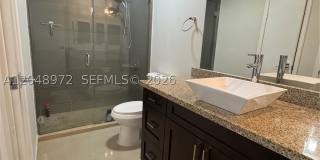 733 Riverside Dr Gallery 23
