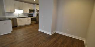 3833 N Broadway Gallery 246