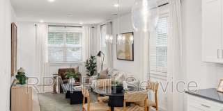 700 N Dupont Avenue Gallery 5