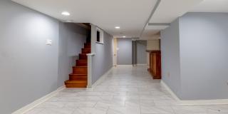 Classic 3 Bedroom Rowhome in Columbia Heights Gallery 29