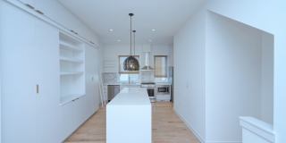 Welcome to 2737 Shenandoah Ave – a modern townhome for rent in Charlotte located in the highly sought-after Chantilly neighborhood Gallery 10