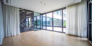 Broadridge Gallery 26