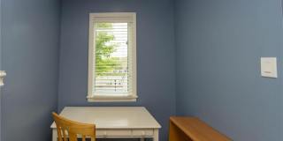 319 Swans Wharf Row Gallery 15