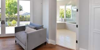 NEW 5 bedroom 4.5 Bath with Pool Gallery 34
