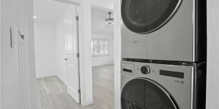 10848 Huston Street Gallery 15