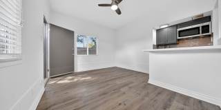 1600 W. 5th St. Gallery 14