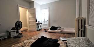 10 Carmel St Gallery 18