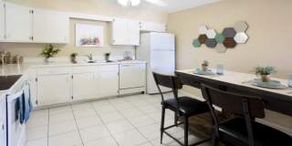 Alpine Village Apartments Gallery 13