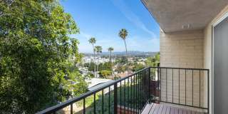 Escondido 2 bed 2.5 bath condo for lease Gallery 17