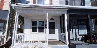 Newly Renovated 3BR Home – 2 Bathrooms – Spacious Layout Gallery 1