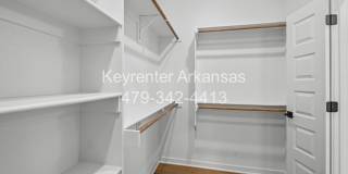 Live New in Bentonville | 3BR Beauty with Backyard Gallery 21