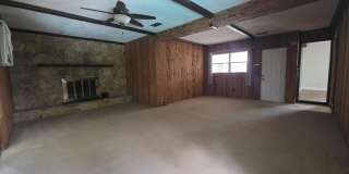 627 GROVE PARK Boulevard Gallery 7
