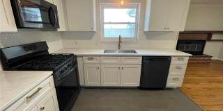 4647 S Winston Avenue Gallery 24