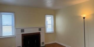 128 Pleasant Avenue Gallery 1