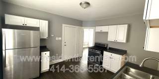 2713 N 44th Street Gallery 2